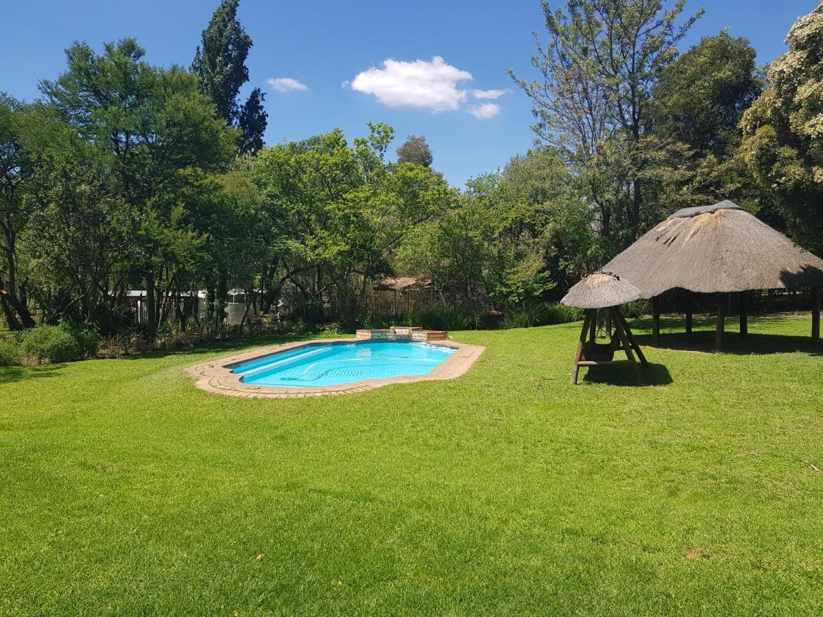 Weeping Willow Midrand Exterior photo